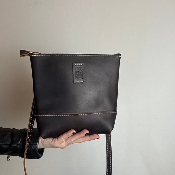 Portland Brown Leather Crossbody Bag - Picture 2 of 6
